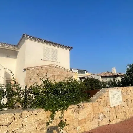 R House Ii