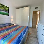 R House Ii *