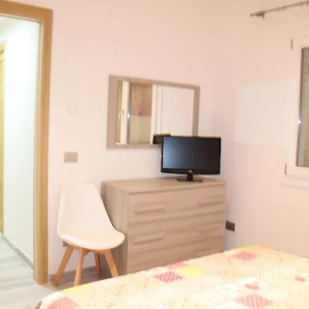 R House Ii