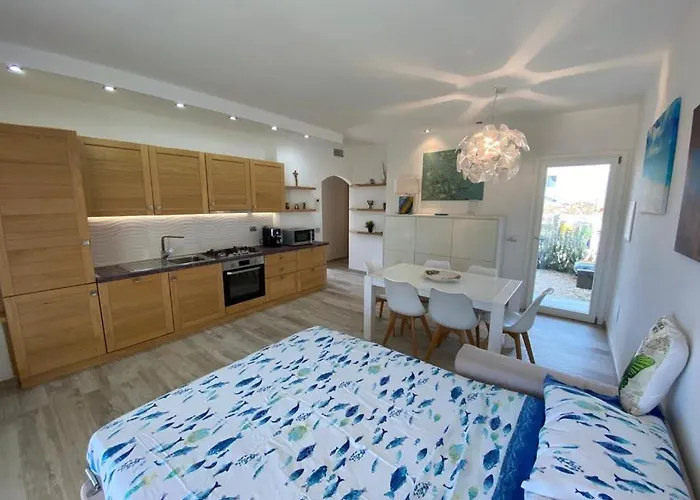 Semesterbostad R House Ii Budoni